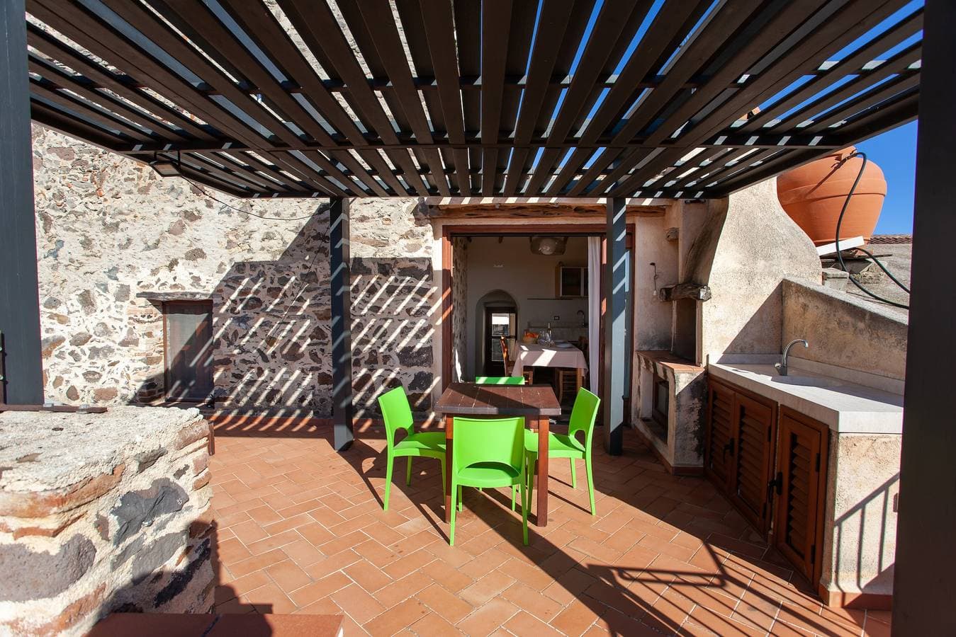 Foto 4 von 31: Ferienwohnung "Hora Vona" mit Meerblick, Terrasse, WLAN und privatem Parkplatz