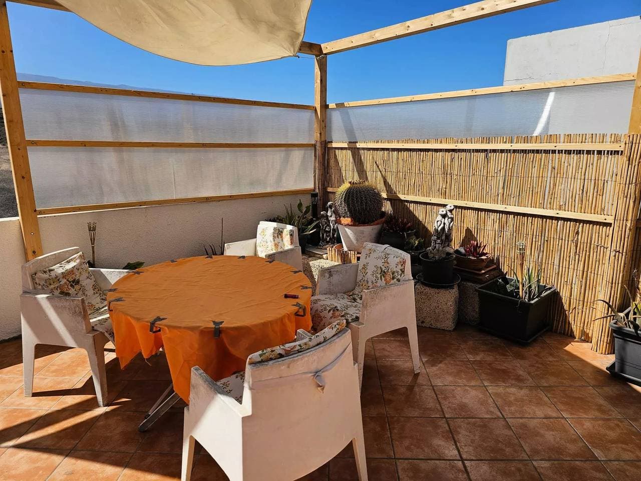 6 Zimmer 6 Personen 1