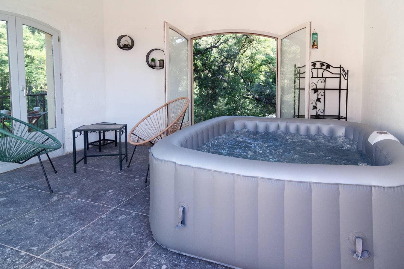 Foto 6 von 19: Le Mas d'Argens - Maison avec Jardin et Jacuzzi - Acces riviere