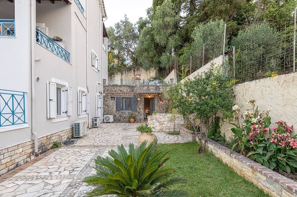 Foto 13 von 15: Harmony Garden Suite near Corfu Town