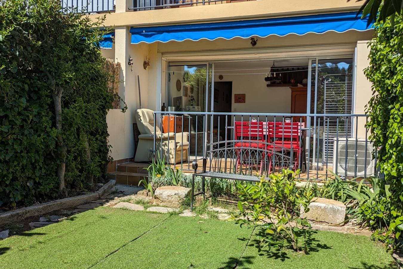 Foto 10 von 14: Nice T2 with terrace in Saint-Cyr-sur-Mer