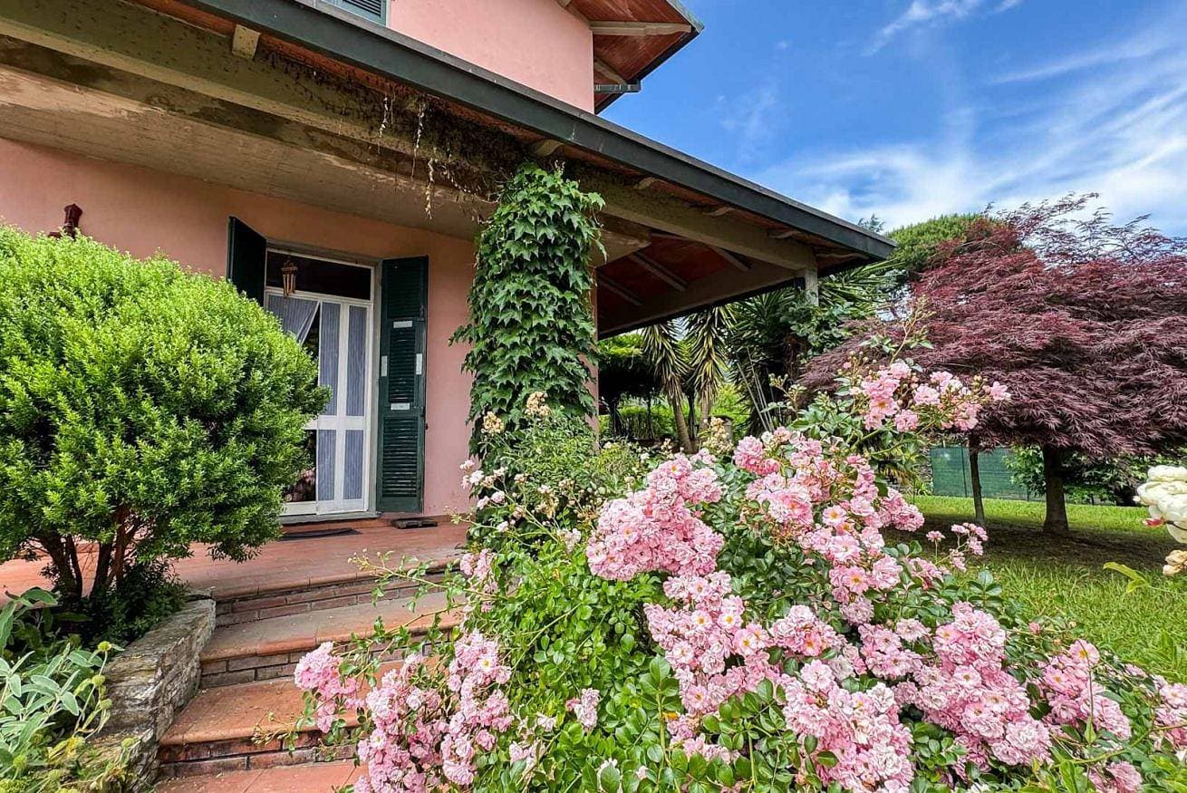 Foto 8 von 30: Ferienwohnung für 6 Personen mit Garten
