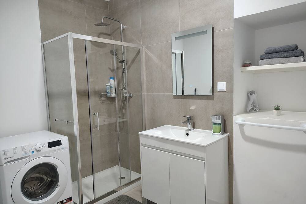 Foto 8 von 30: Cozy 1-bedroom apartment in tranquil Portalegre with AC
