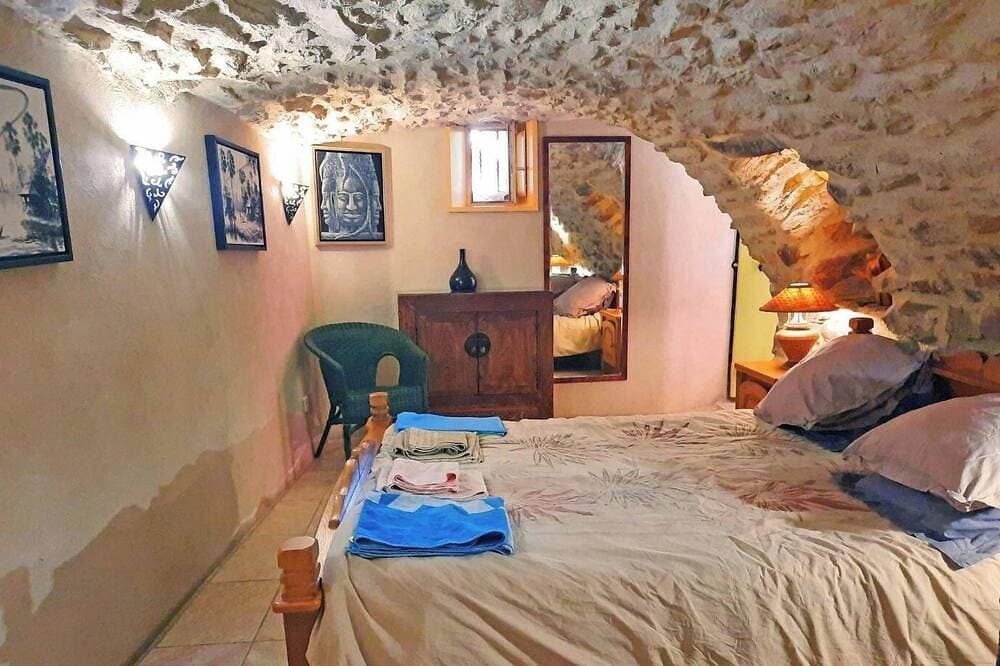 Foto 2 von 30: Komfortables 4-Sterne-Ardèche-Haus, klimatisierte Zimmer, pool, Panoramablick