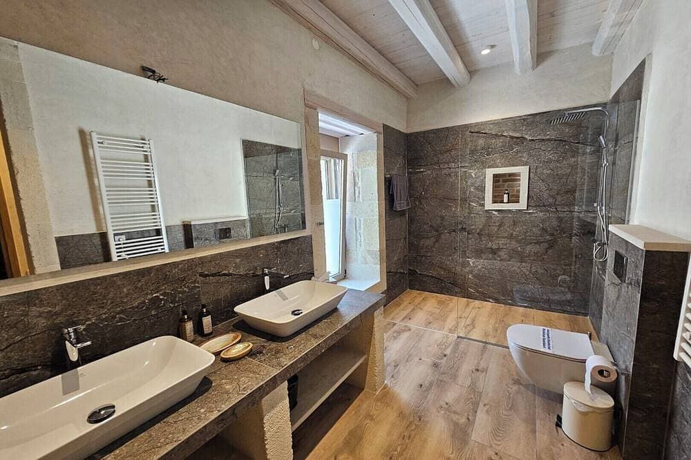 Foto 11 von 30: Villa Chalarosi, Natursteinvilla mit absolutem Weitblick mit beheizbarem Pool