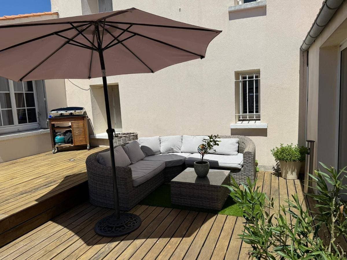 Foto 4 von 9: Double Room with Pool View