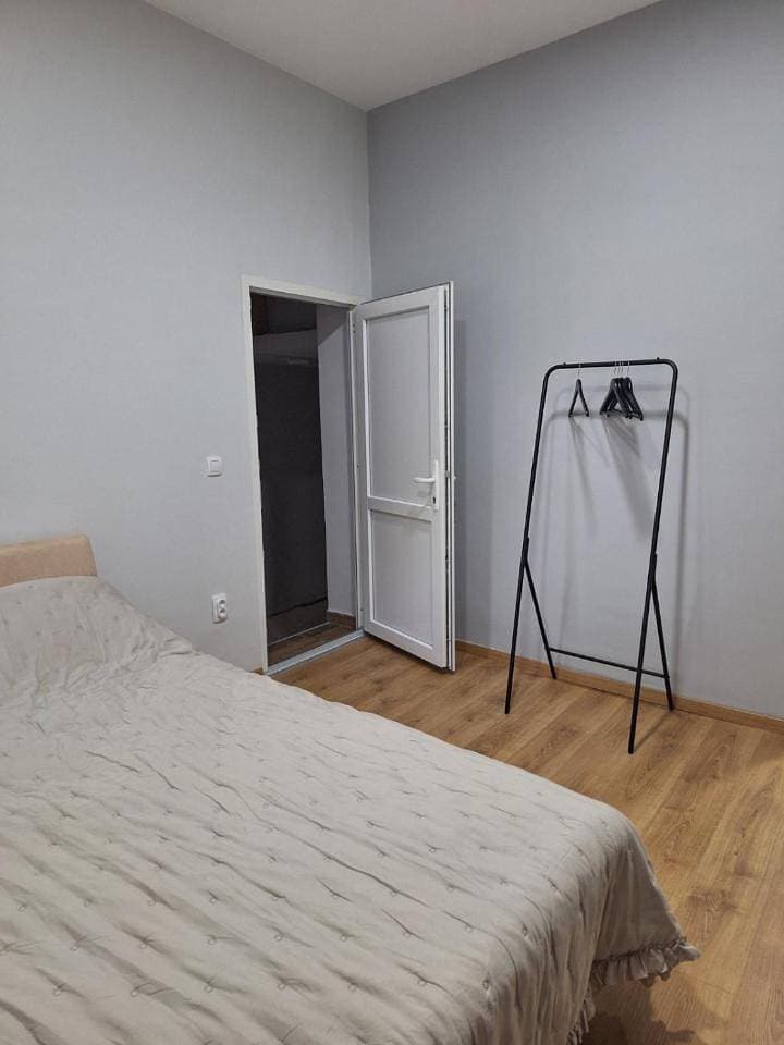 Foto 6 von 8: One-Bedroom Apartment