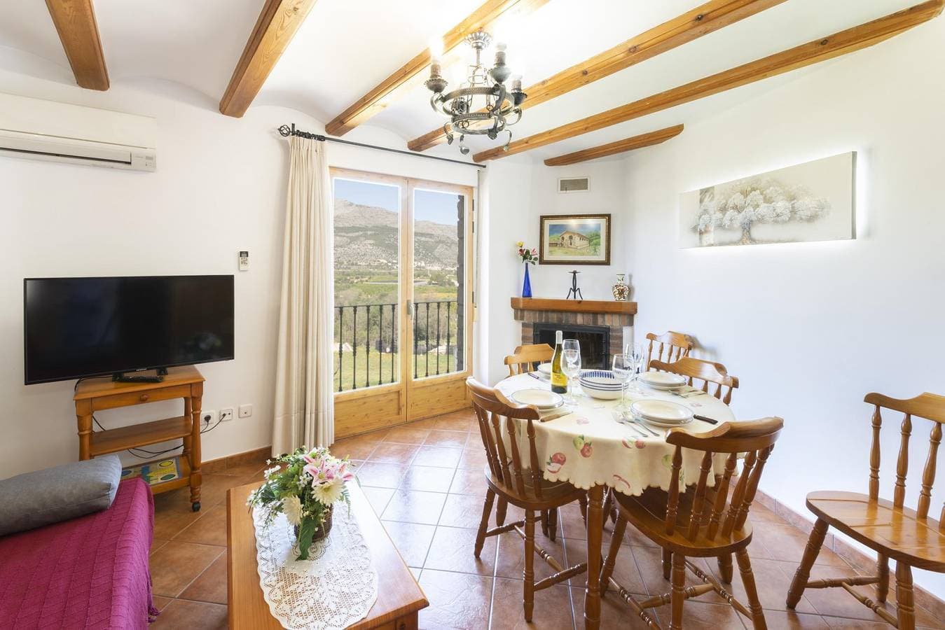 Foto 4 von 18: Carrebaix II - Wunderschöne Wohnung mit freiem WiFi.