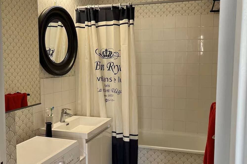 Foto 2 von 12: Stunning studio apartment