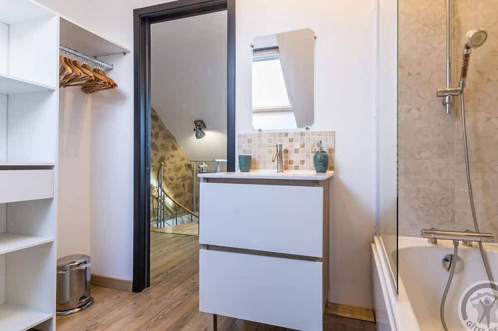 Foto 5 von 21: Gemütliche Küstenhäuschen mit Terrasse, Garten und Meerblick, ideal für Erholung und Entspannung