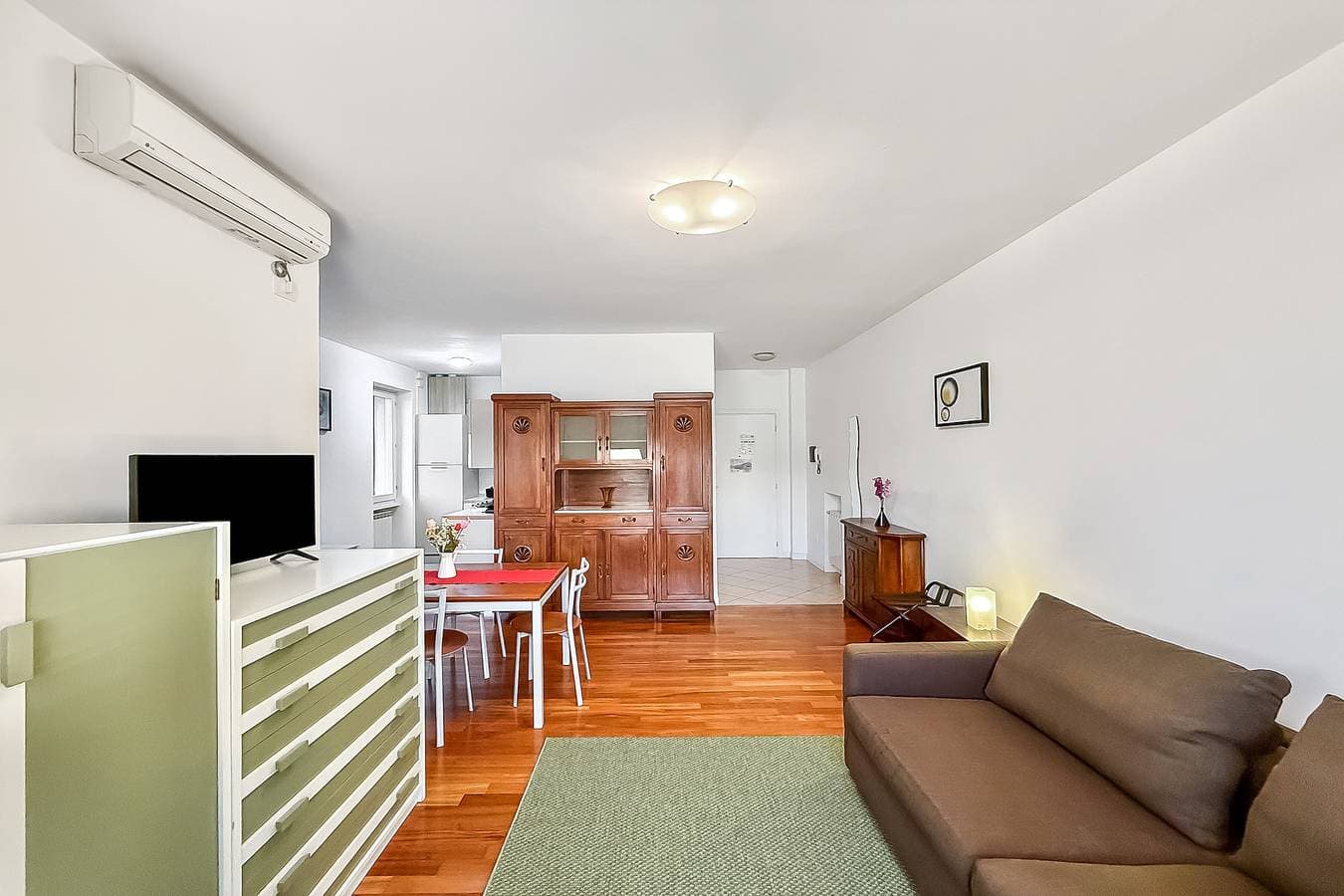 Foto 6 von 23: Residenza Menaggio - Mimosa