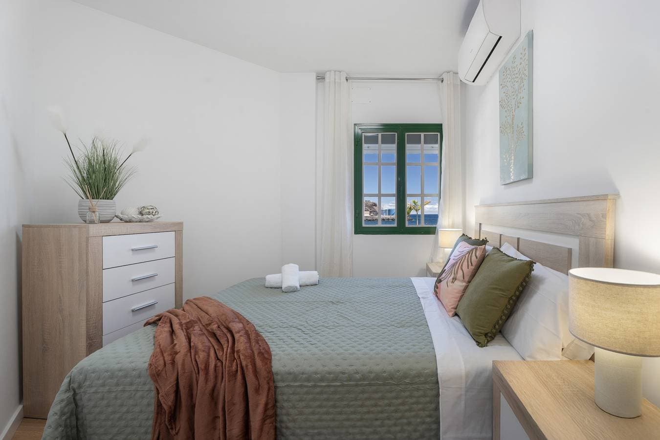 Foto 9 von 24: Ferienwohnung 'Apartamento Calecampo' mit Meerblick, WLAN und Klimaanlage