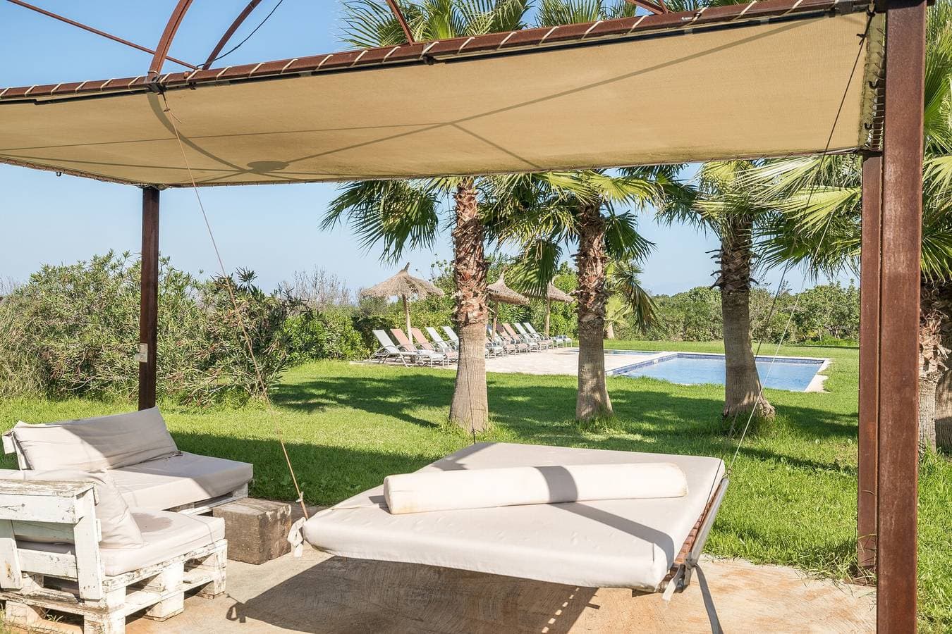 Foto 4 von 33: Ferienhaus Finca Na Blanca mit Meerblick, Pool, WLAN, Terrassen und Garten