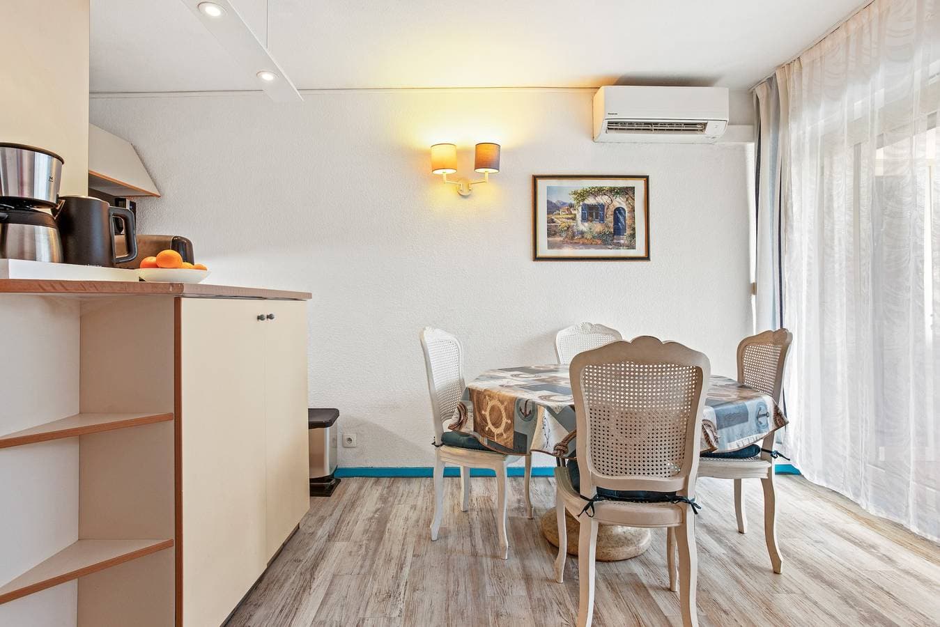 Foto 5 von 24: Einzimmerapartment 'Les Parfums De Mimosas' mit privater Terrasse und Klimaanlage