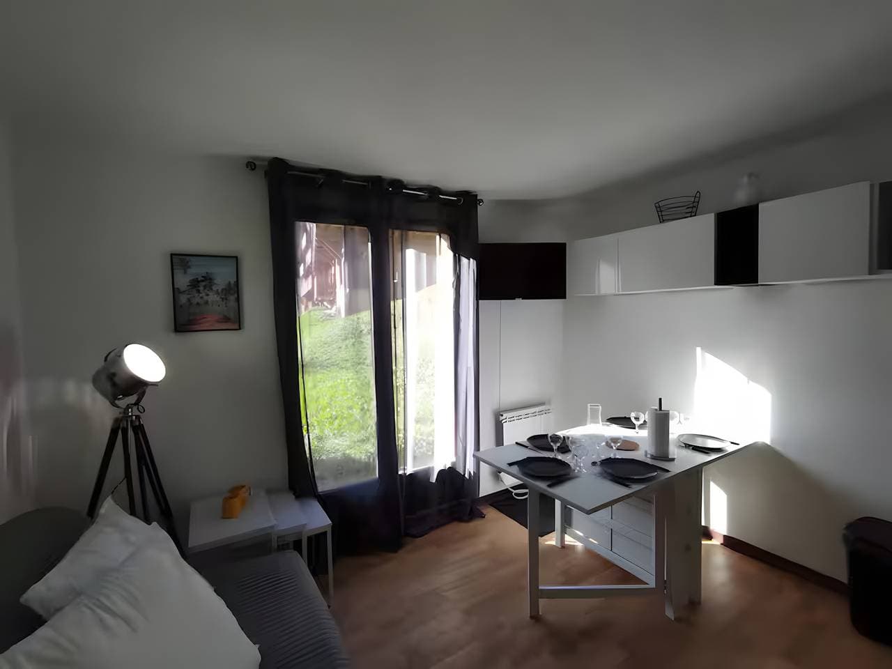 Foto 4 von 38: Studio-Apartment 'Le Refuge Douillet' mit Bergblick und privater Terrasse
