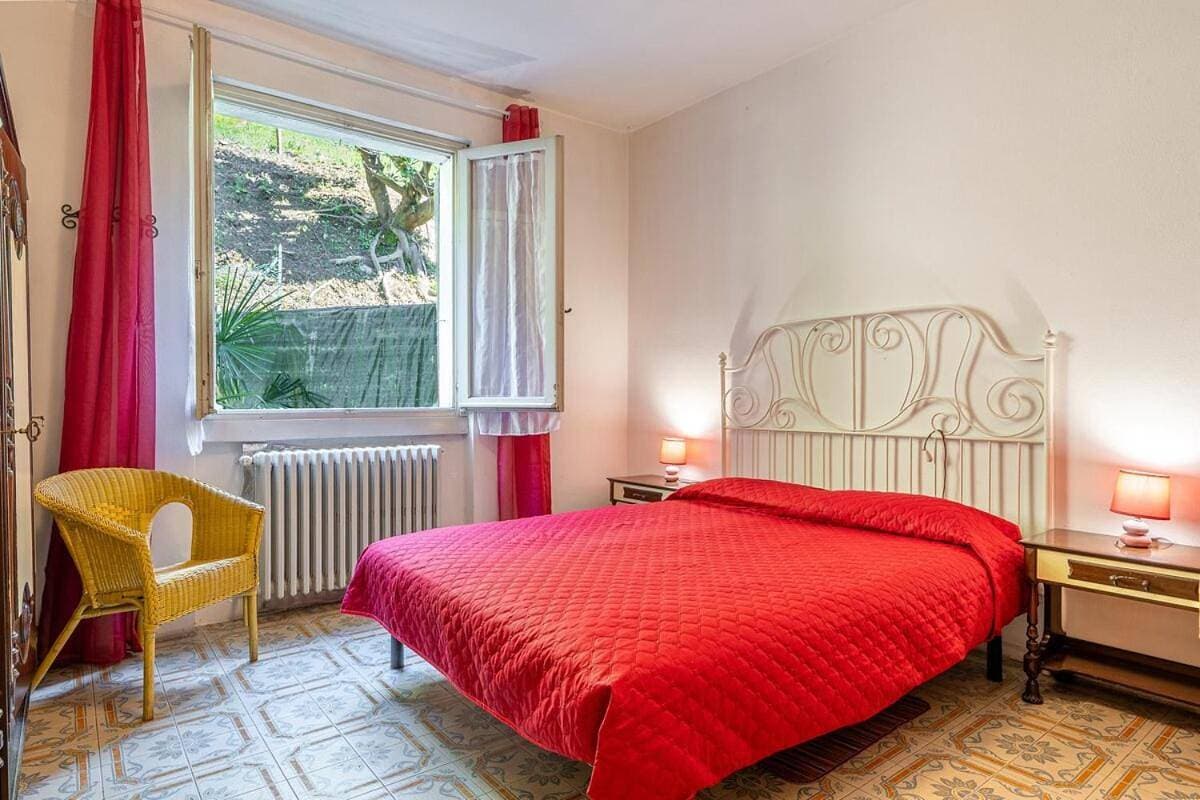 Foto 5 von 37: Two-Bedroom Apartment
