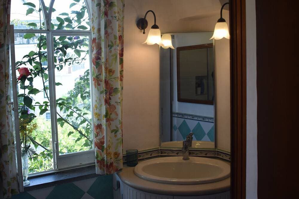 Foto 13 von 30: Casa Rossella – Panoramic Sea View Terrace in Amalfi | For 2