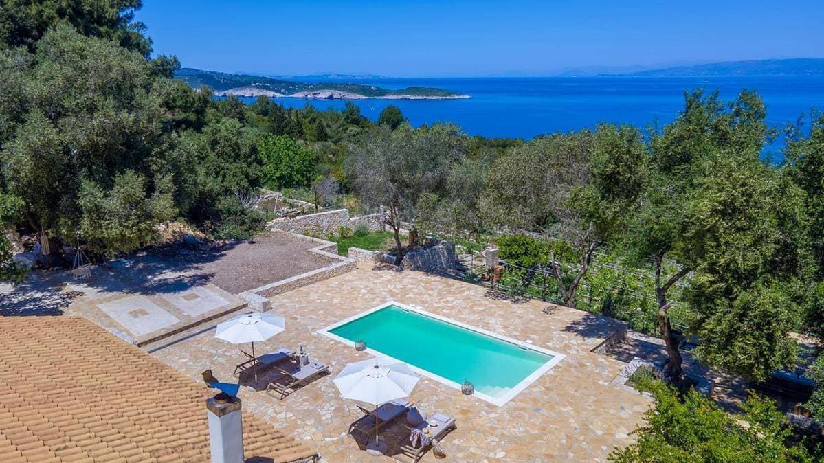 Foto 3 von 34: Villa with Sea View