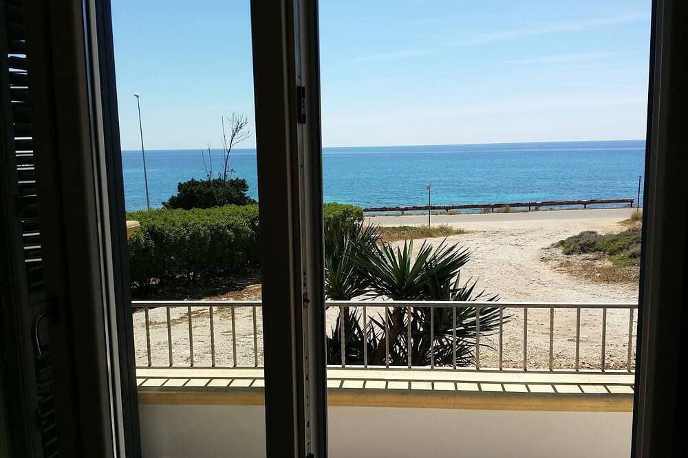 Foto 9 von 12: Ferienhaus am Strand, 30 Meter vom Wasser entfernt