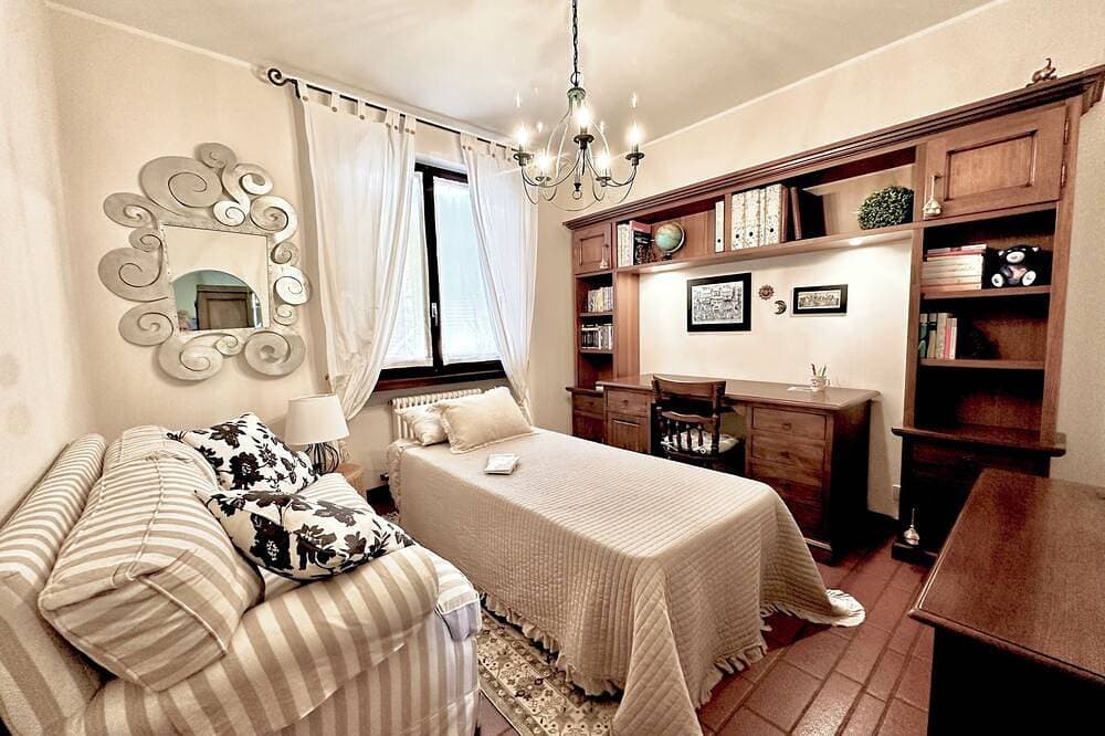 Foto 10 von 30: Villa with garden between lake and Lugano, charm, nature and relaxation