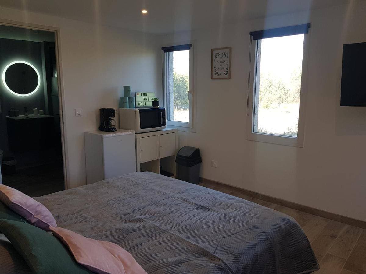Foto 5 von 9: Double Room with Private Bathroom