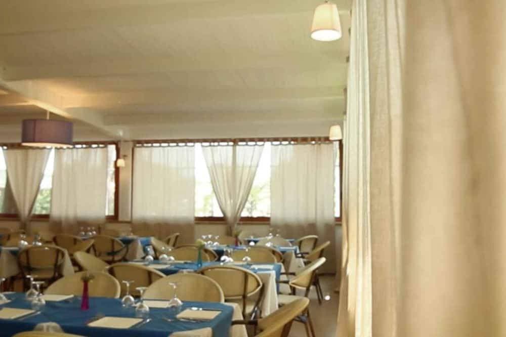 Foto 11 von 25: Mobilehome mit Klimaanlage und Terrasse
