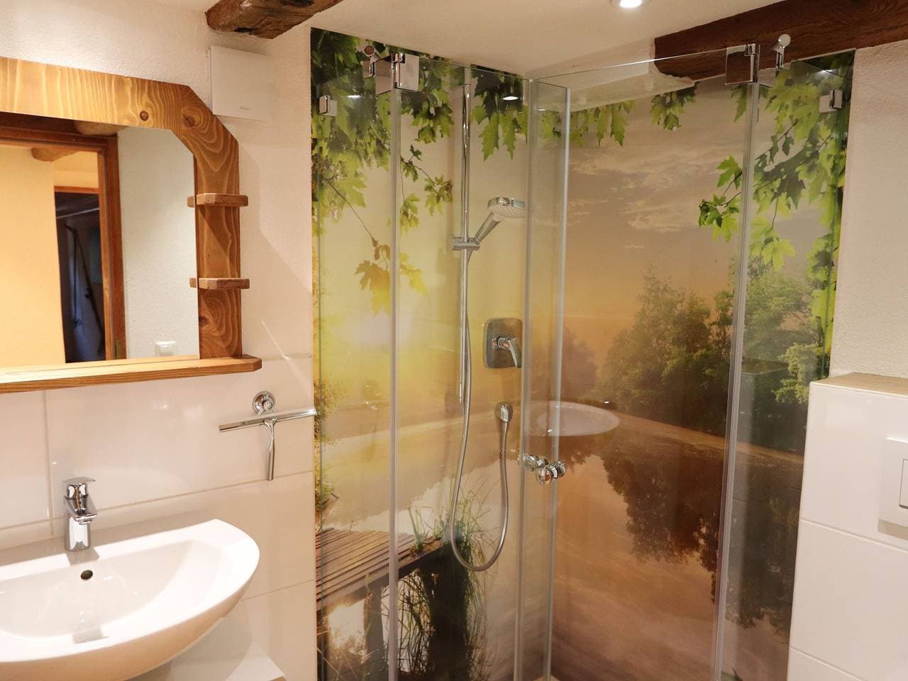 Foto 10 von 38: Zimmer 'Gästezimmer' mit privater Terrasse, Gemeinschaftsgarten und Wi-Fi