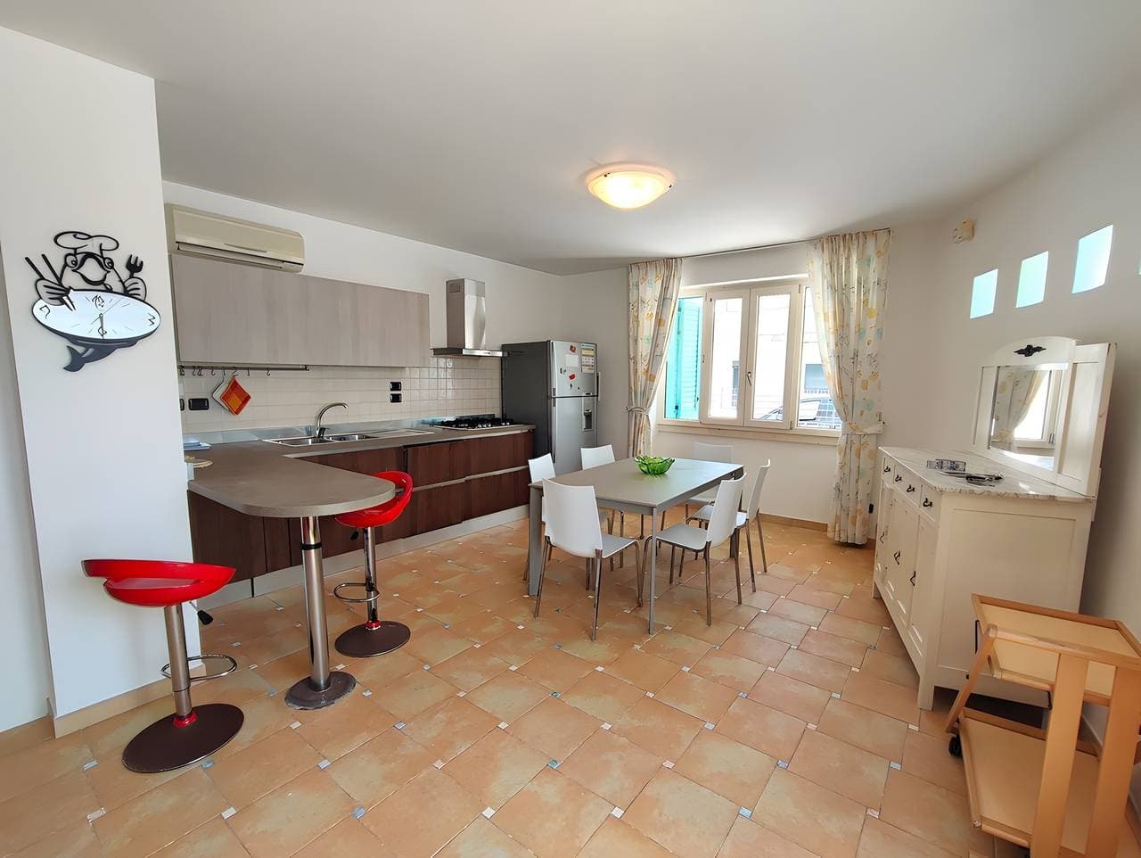 Foto 6 von 29: Ferienhaus 'Villetta A 200 Mt Dalle Spiagge' mit privatem Garten und Klimaanlage