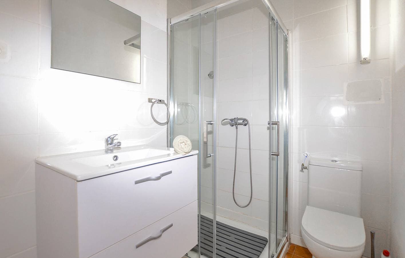 Foto 7 von 22: Gemütliche Wohnung mit Terrasse, Parkplatz & WiFi 800m von Coti-Chiavari