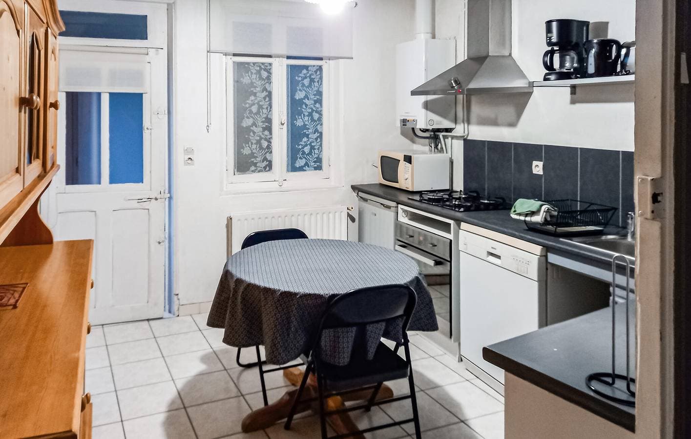 Foto 2 von 23: City Center Apartment mit WiFi & Parkplatz