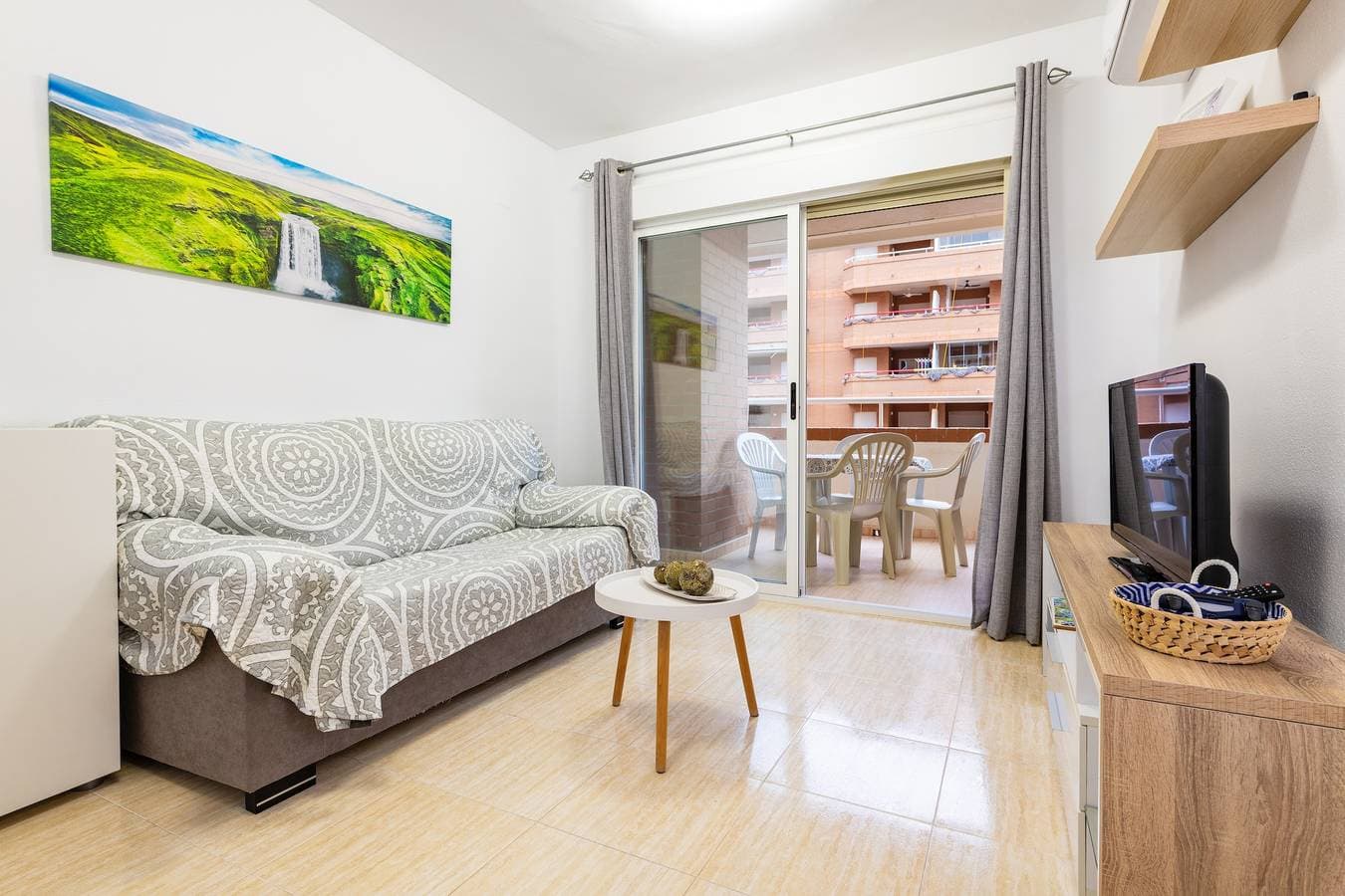 Foto 4 von 36: Apartment 'Vistamar, 1. Strandreihe' mit Meerblick, WLAN und Klimaanlage