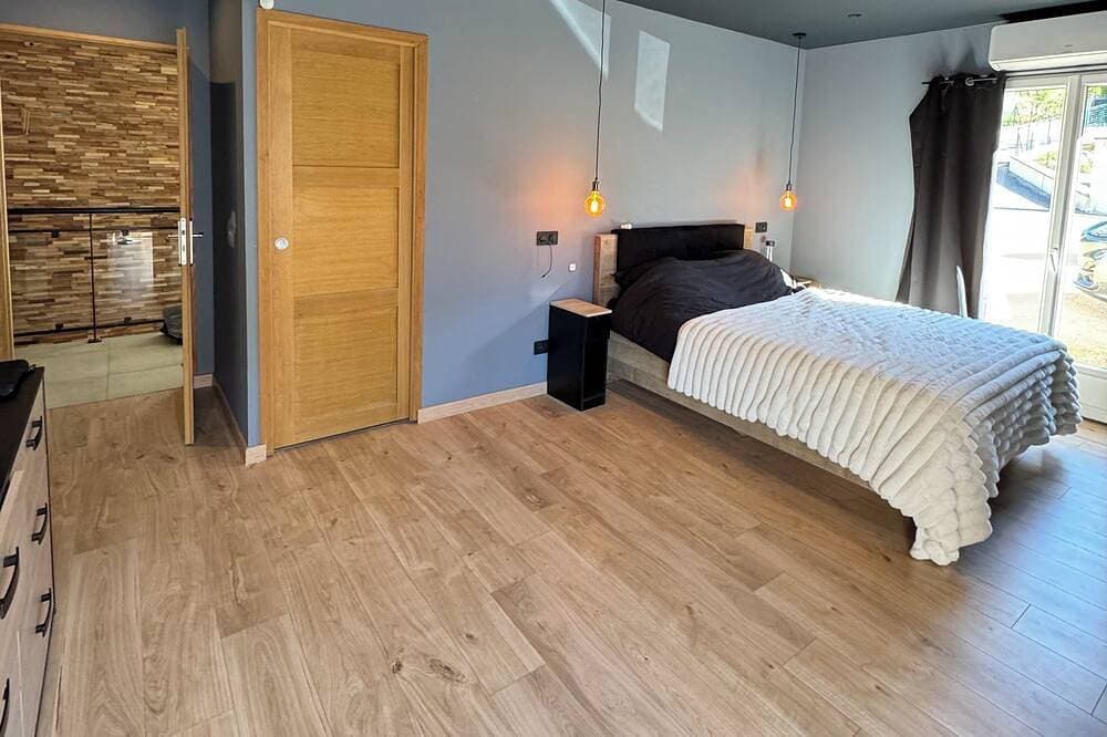 Foto 12 von 30: Comfortable villa with spa and fitness room