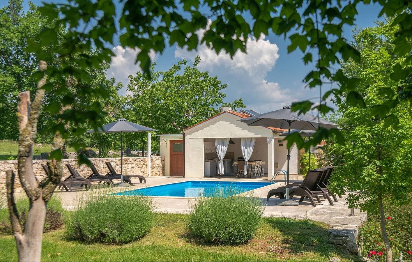Foto 5 von 50: Schickes, ca. 18 m² großes Apartment mit Pool, Terrasse, WLAN und Parkplatz