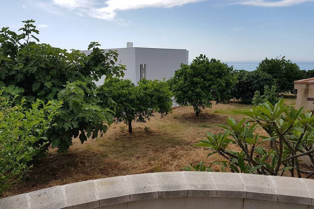 Foto 4 von 30: Atemberaubendes Anwesen, Aussicht, Garten und neuer Pool!