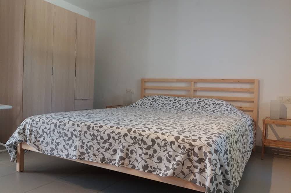 Foto 4 von 25: Erdgeschosswohnung in Villa, 2 p, 3 km vom Strand entfernt