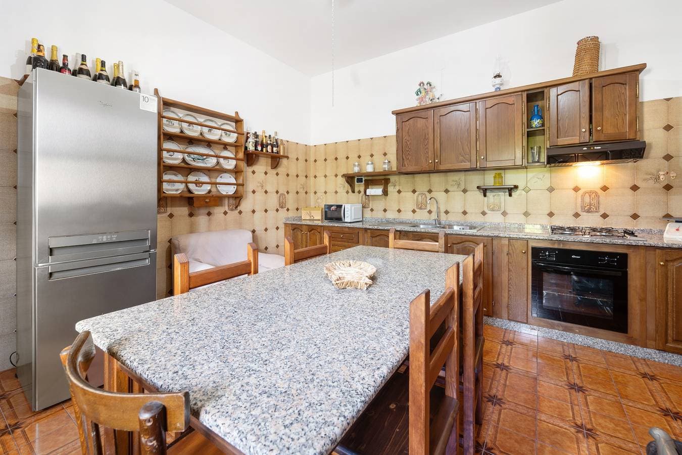 Foto 9 von 27: Ferienwohnung '2' mit Gemeinschaftsgarten, Balkon und Klimaanlage