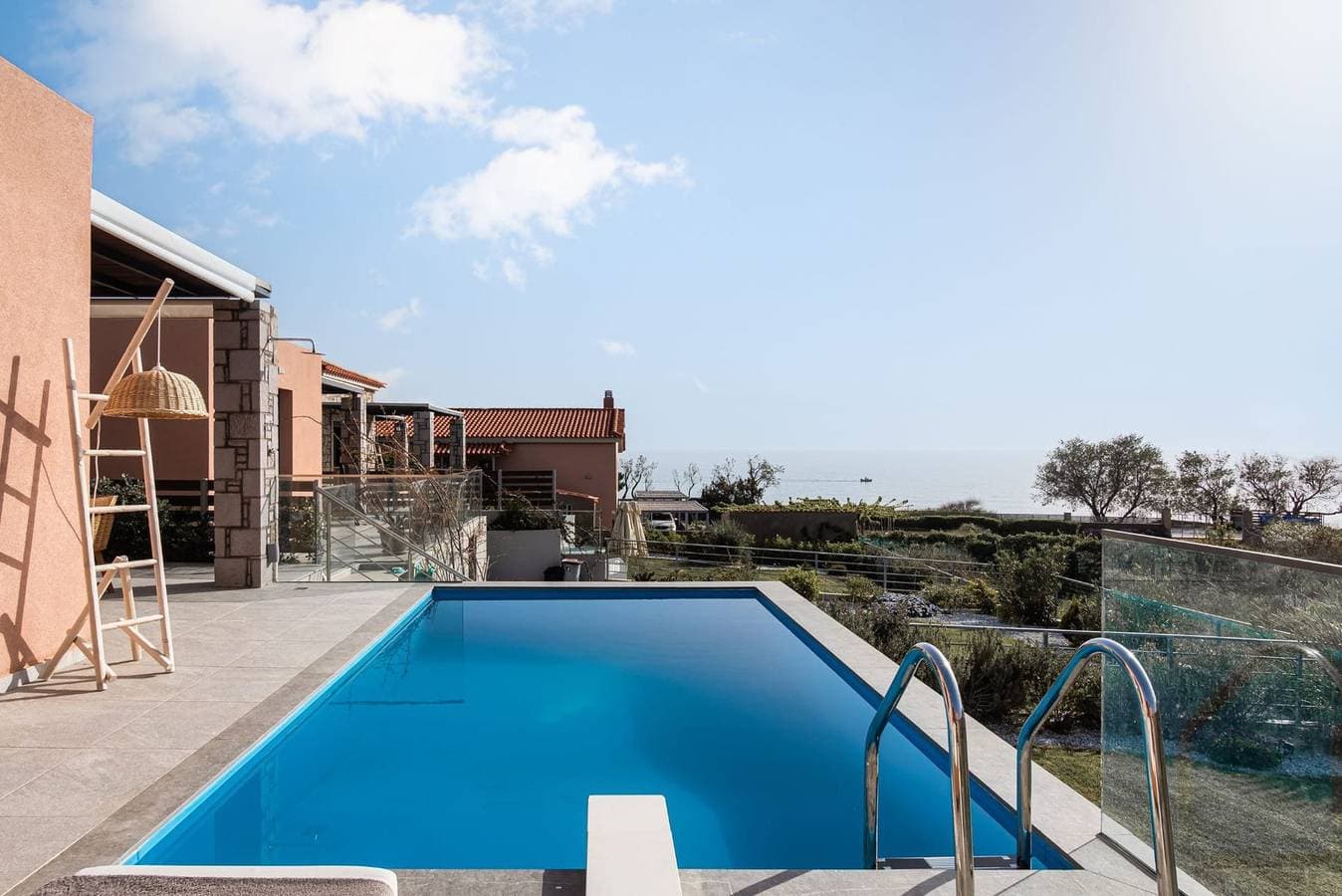 Villa 1