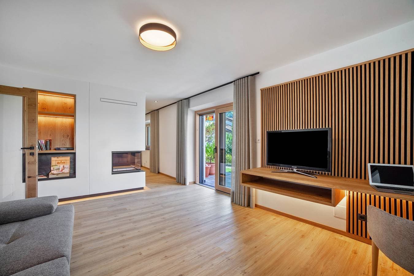 Foto 9 von 27: Ferienwohnung Berta – neu, komfortabel, mit Gartenterrasse & Bergblick