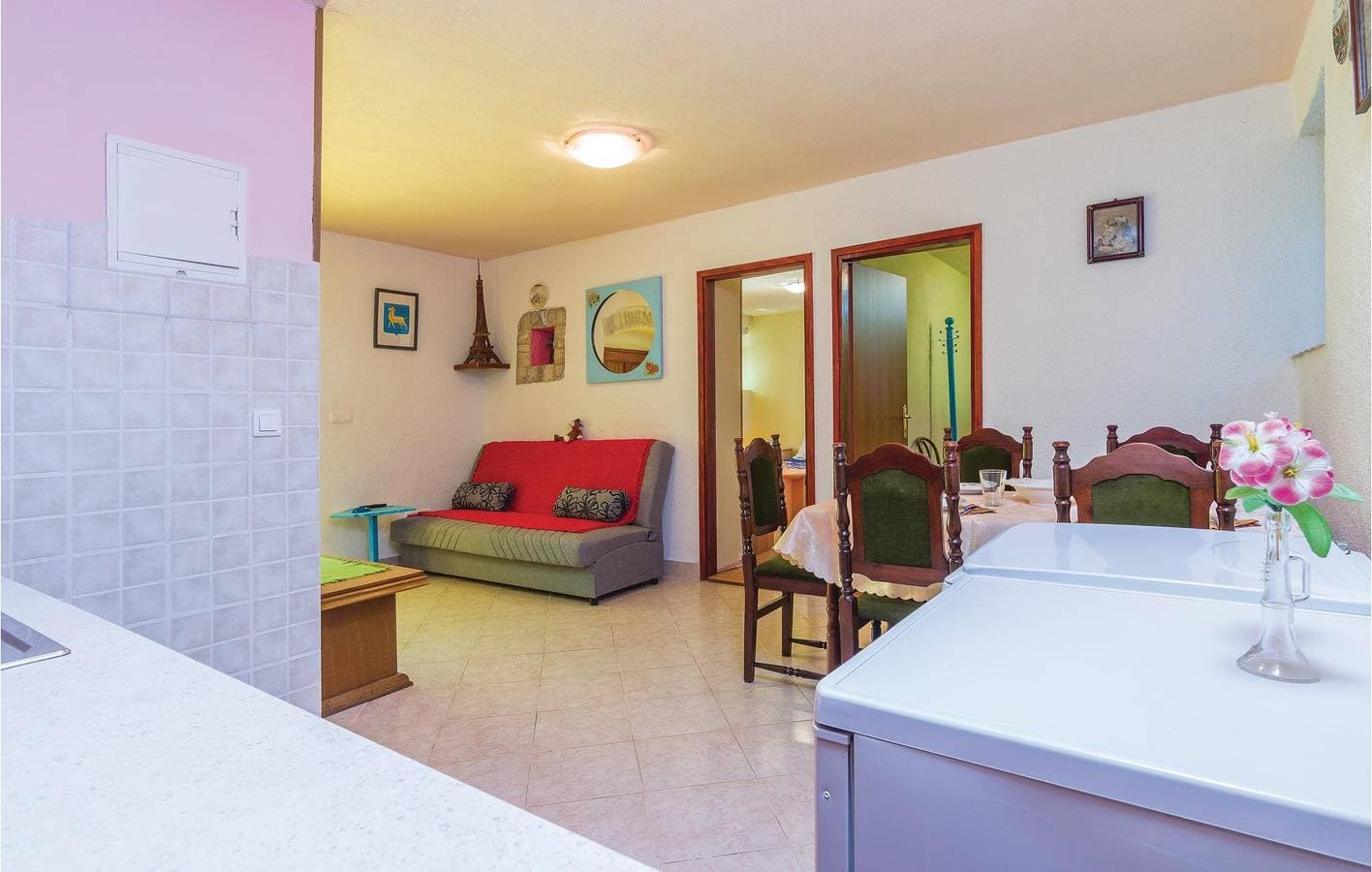 Foto 8 von 22: Modernes Apartment mit Terrasse, kostenlosem WLAN und Parkplatz, 200 m vom Zentrum von Musalez entfernt