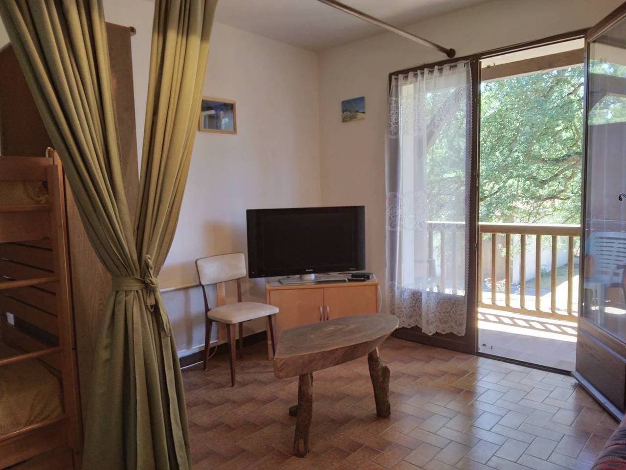 Foto 4 von 16: Studio für 4 Personen