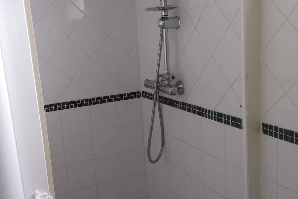 Foto 4 von 21: \"Le Patio\" Gites Für Zwei Menschen Mit Pool