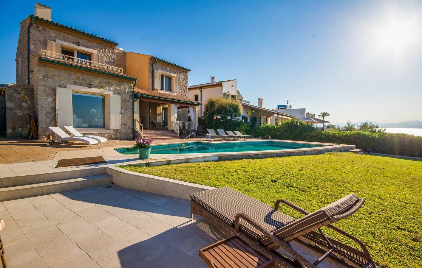 Rückzugsort mit Meerblick, Terrasse, Pool und Grill 1,5 km von Ca Los Camps Beach entfernt 1