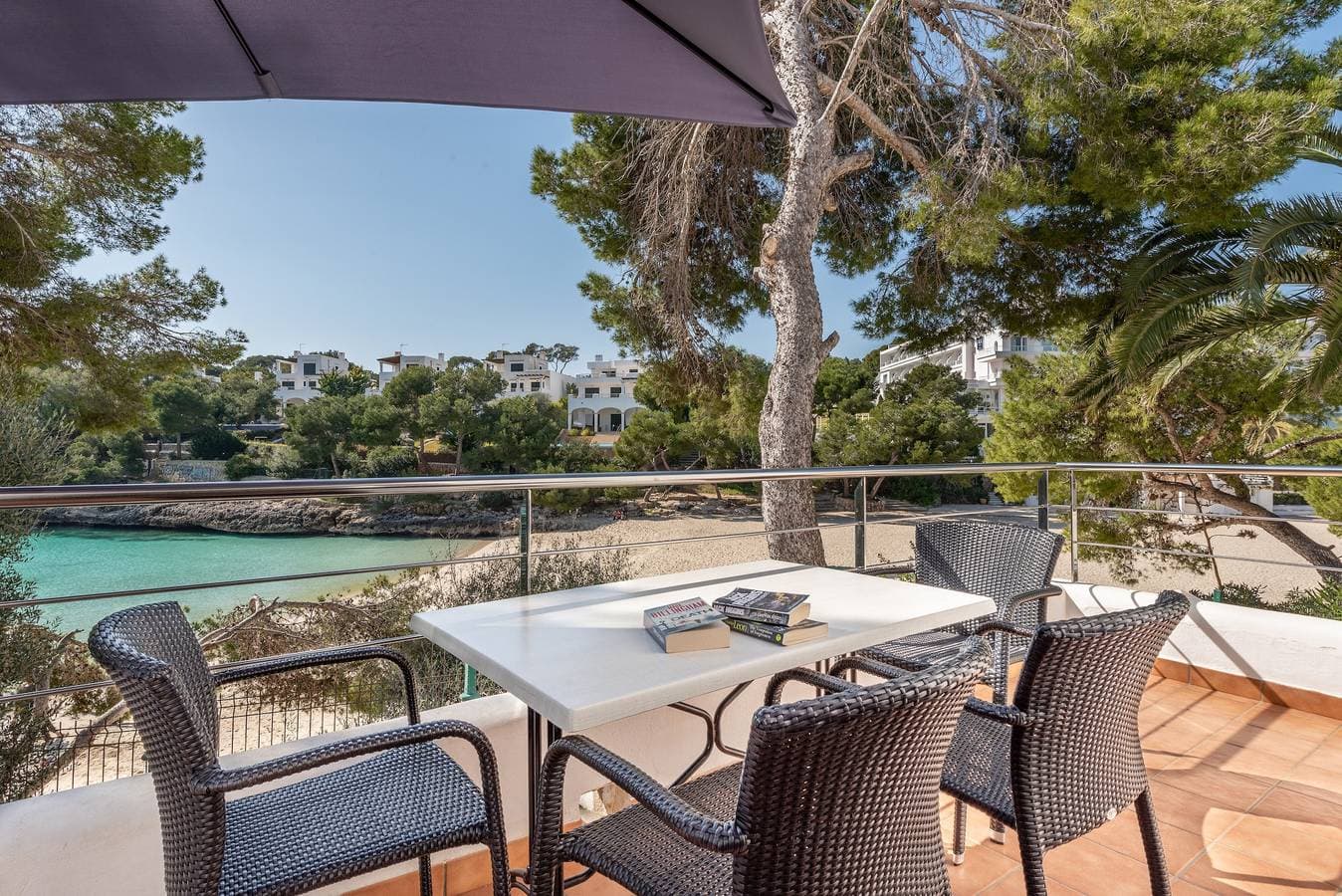 Foto 5 von 25: Klimatisierte Ferienwohnung "Bungalow Cala Dor 27" mit Meerblick und Pool
