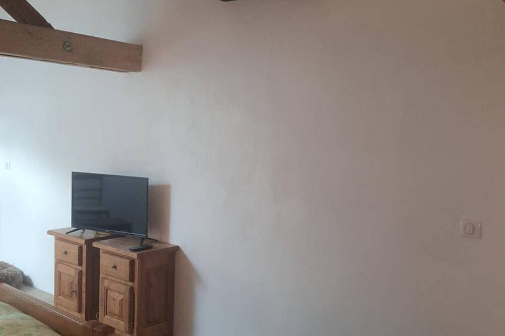 Foto 3 von 26: Gästezimmer D’ô mit Gemeinschaftspool, WLAN und Klimaanlage