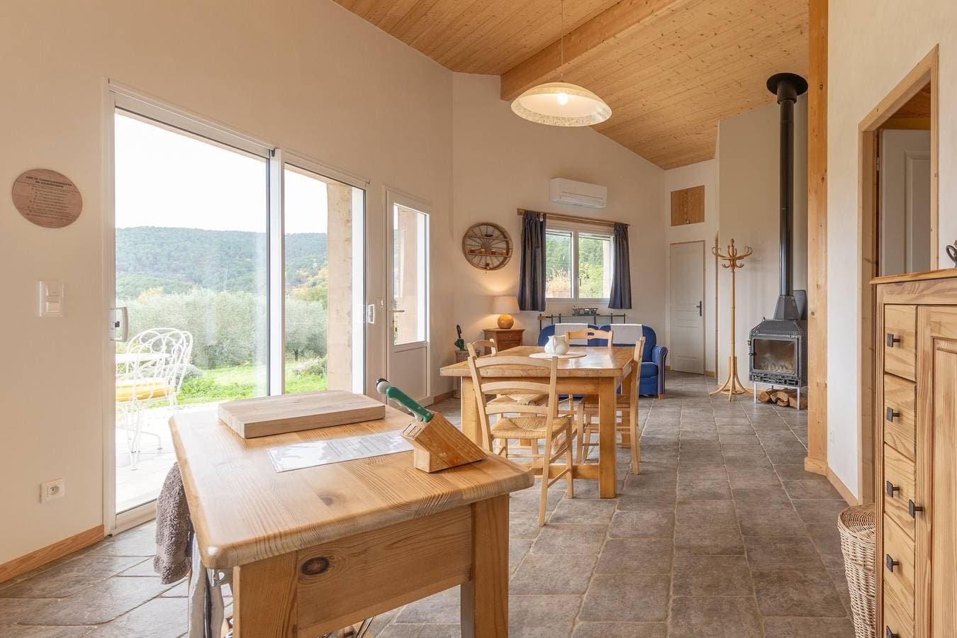 Foto 7 von 23: Ferienhaus 'Eco Gîte' mit Bergblick, WLAN und Klimaanlage