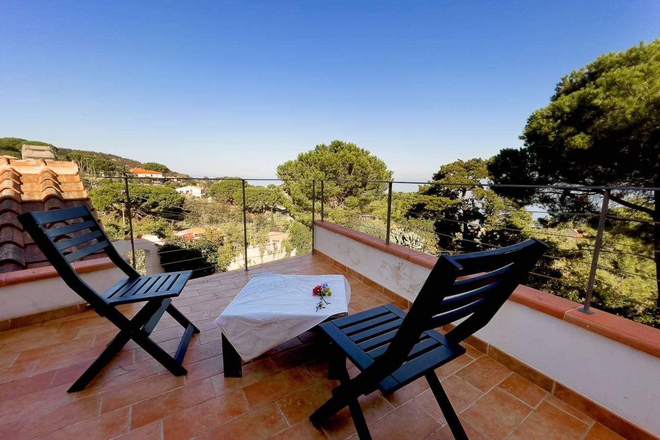 Foto 3 von 32: Villa für 7 Personen mit Terrasse