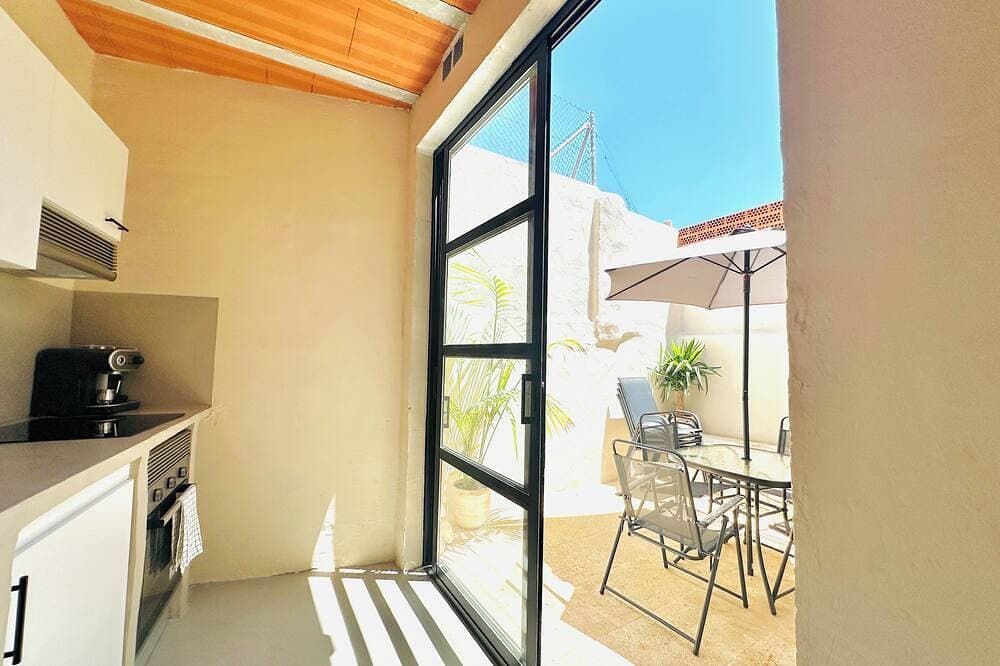Foto 13 von 30: Modern apartment in San Juan, Alicante ideal for a romantic getaway