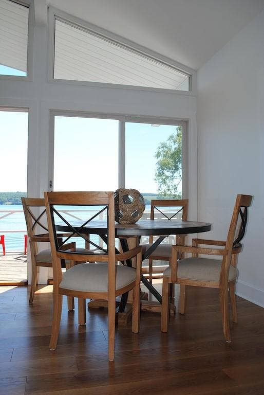 Foto 9 von 25: Schönes Haus mit 100 'Ebene am See Strand