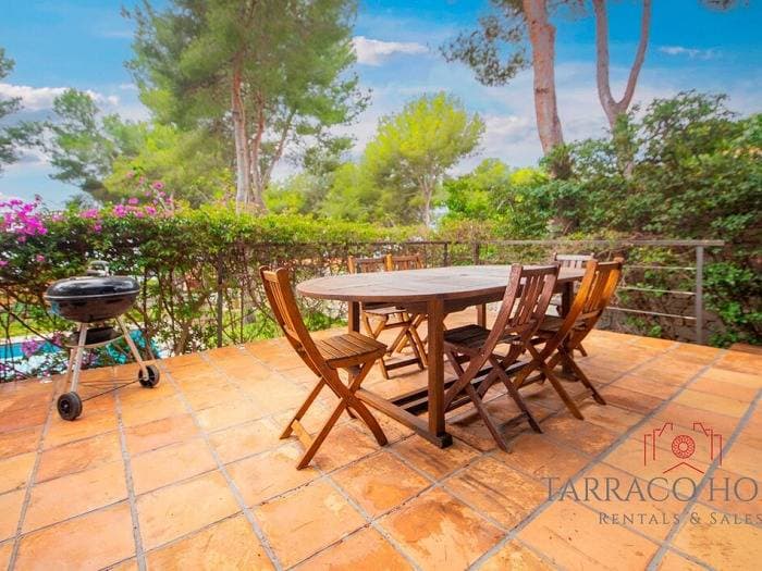 Foto 5 von 45: Ferienwohnung für 6 Personen mit Pool
