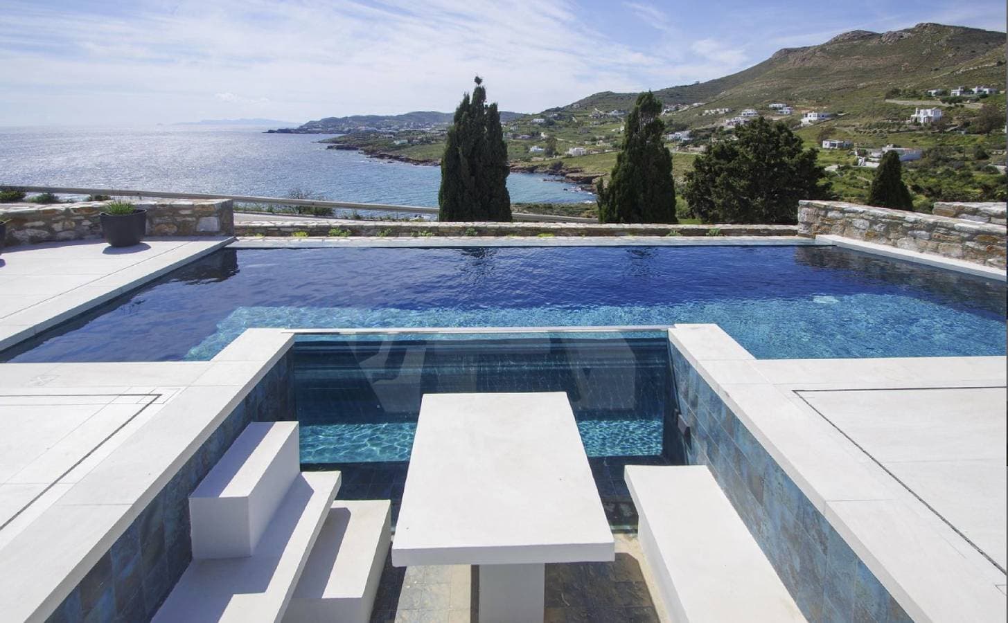 Villa 1